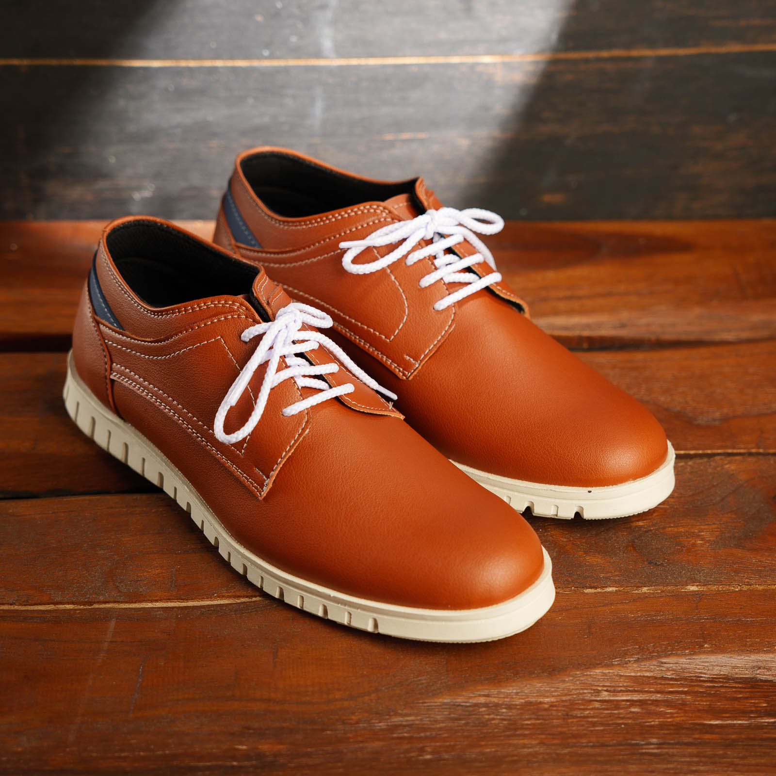 PAULMAY Sepatu Sneakers Pria Modena 45 Tan Paul May